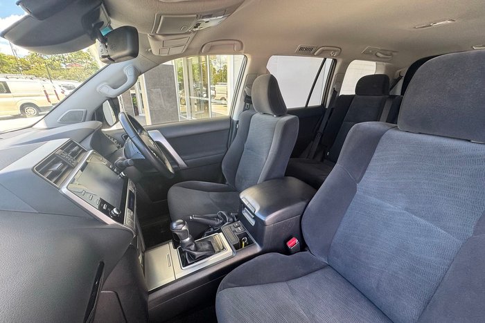 2023 Toyota Landcruiser Prado GXL