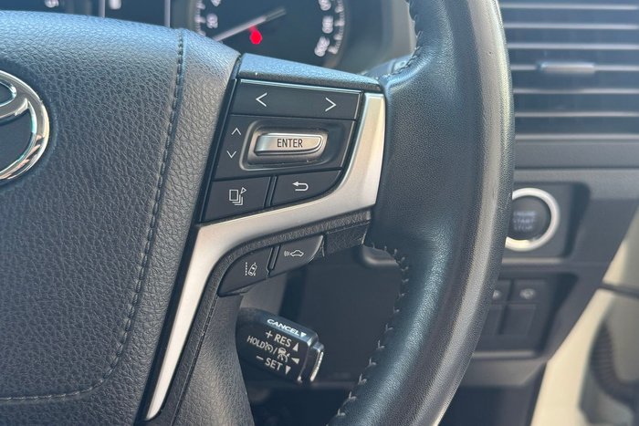 2023 Toyota Landcruiser Prado GXL