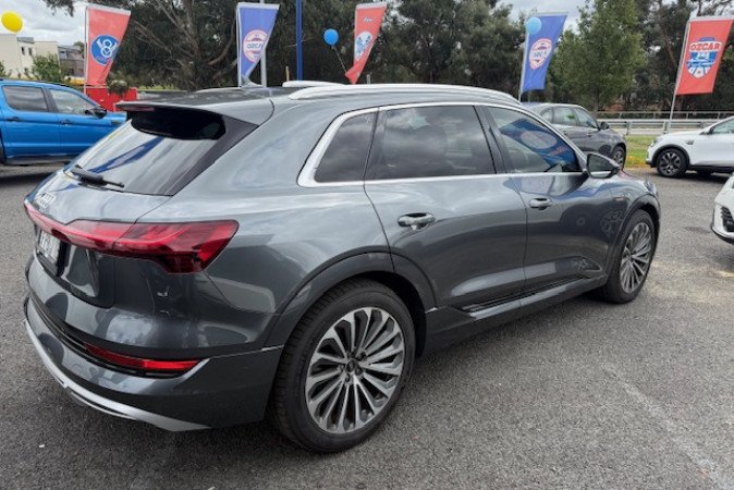 2022 AUDI e-TRON S QUATTRO