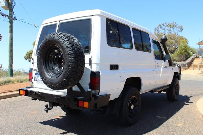 2010 Toyota Landcruiser Workmate Troopcarrier