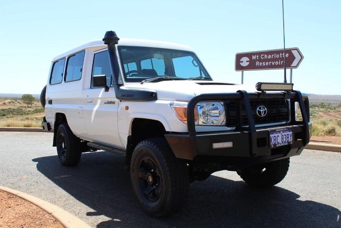 2010 Toyota Landcruiser Workmate Troopcarrier