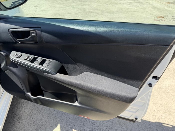 2014 TOYOTA CAMRY ALTISE