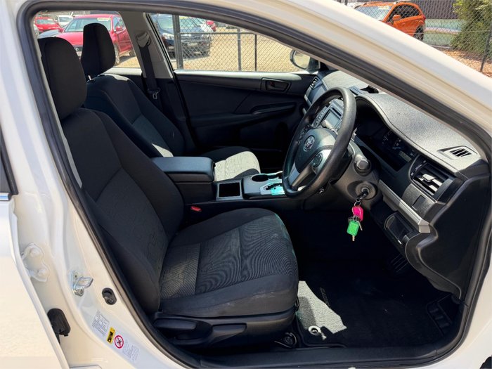 2014 TOYOTA CAMRY ALTISE