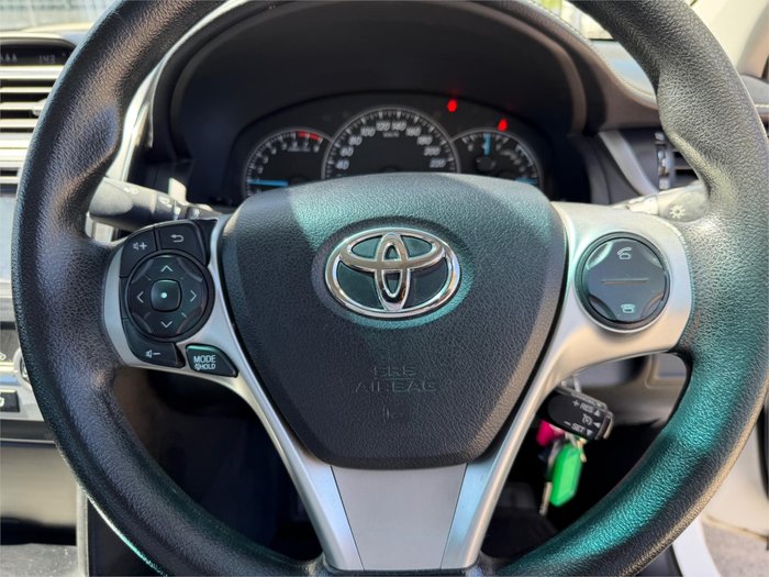 2014 TOYOTA CAMRY ALTISE