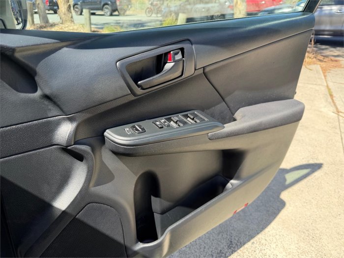 2014 TOYOTA CAMRY ALTISE