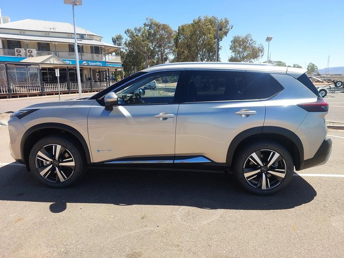 2025 Nissan X-TRAIL Ti e-POWER