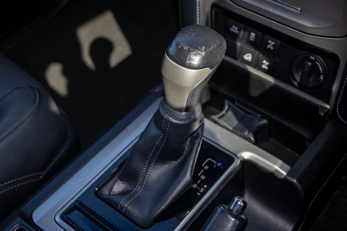 2020 Toyota Landcruiser Prado VX