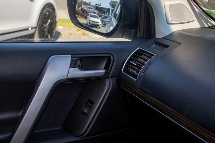 2020 Toyota Landcruiser Prado VX