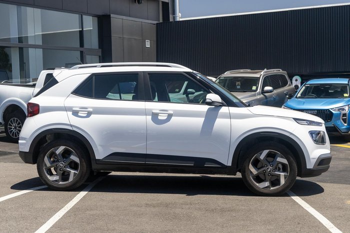 2024 Hyundai Venue Active