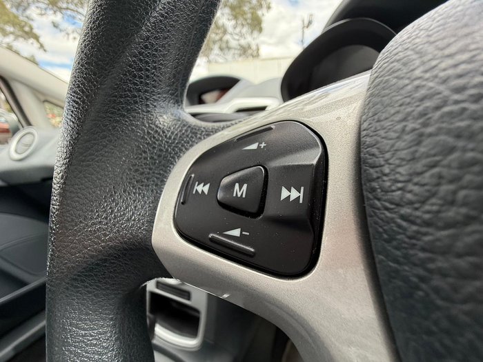 2013 Ford Fiesta CL WT Highlight Silver