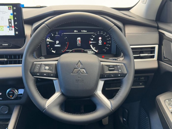 2025 Mitsubishi Outlander LS