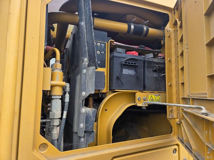 2016 Caterpillar 140M3