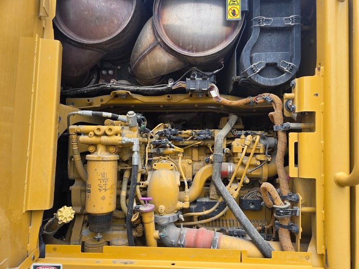 2016 Caterpillar 140M3