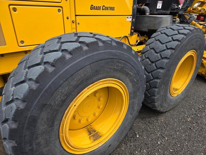 2016 Caterpillar 140M3