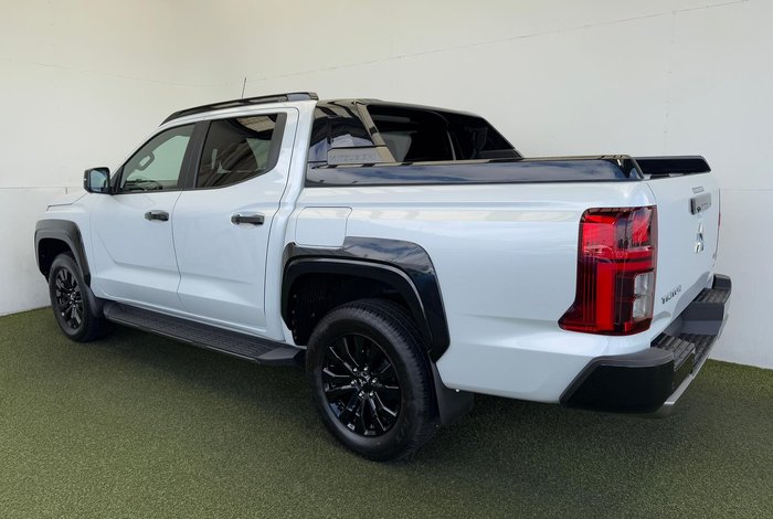 2025 Mitsubishi Triton GSR