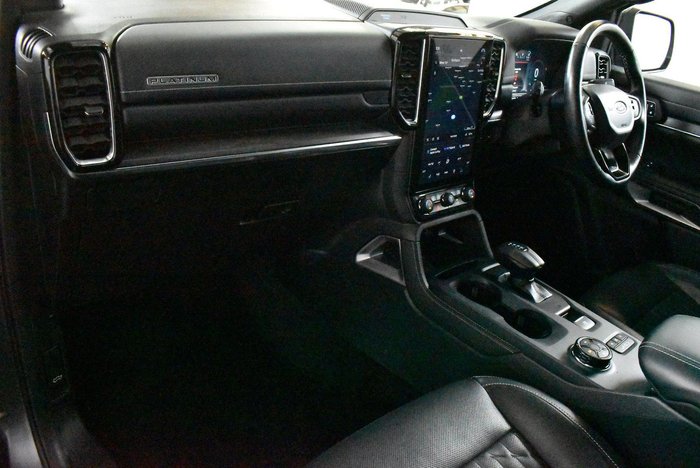 2023 Ford Everest Platinum