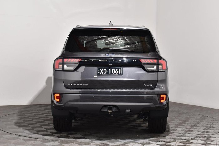 2023 Ford Everest Platinum