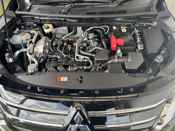 2025 Mitsubishi Outlander Exceed