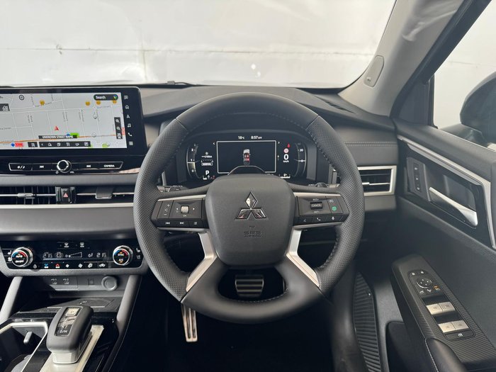 2025 Mitsubishi Outlander Exceed