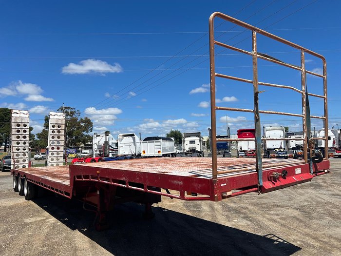 Howard Porter Tri Axle Drop Deck With Bi-Fold Ramps