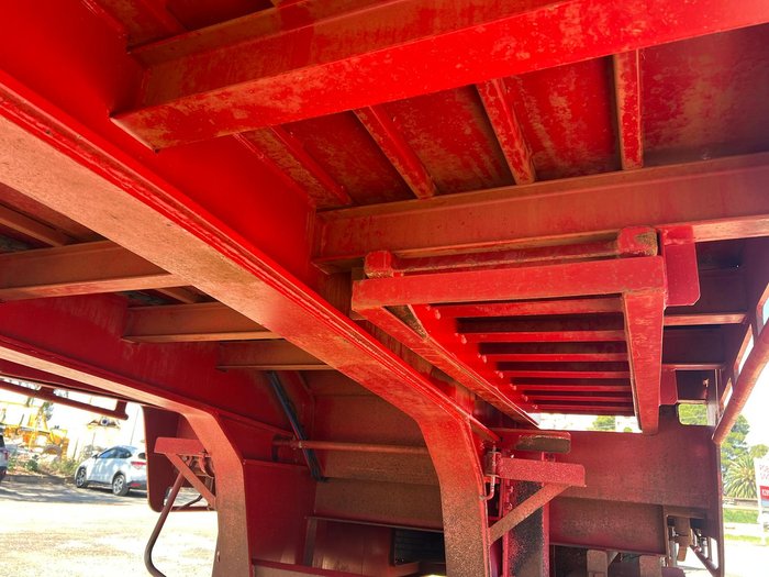 Howard Porter Tri Axle Drop Deck With Bi-Fold Ramps