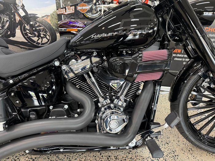 2025 Harley-Davidson Breakout 117 (FXBR) Softail Black