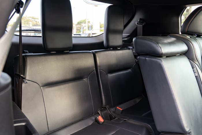 2022 Mitsubishi Outlander Exceed Tourer