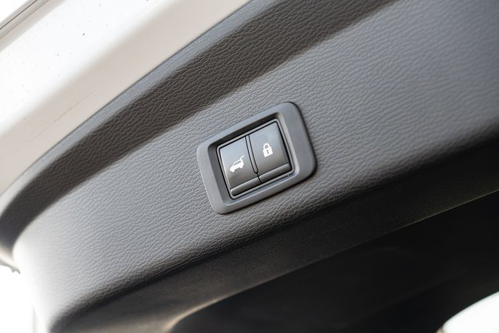 2022 Mitsubishi Outlander Exceed Tourer