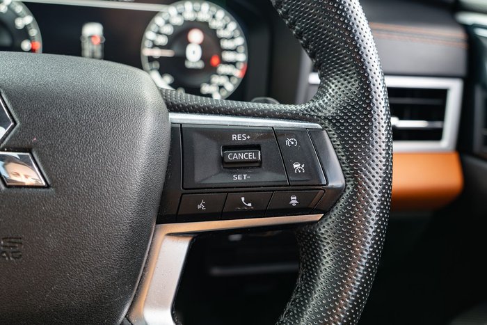 2022 Mitsubishi Outlander Exceed Tourer