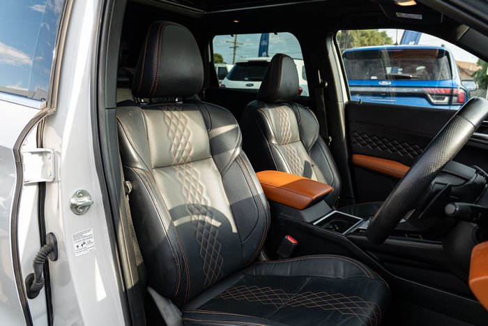 2022 Mitsubishi Outlander Exceed Tourer