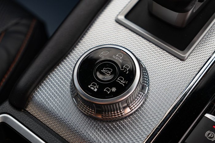 2022 Mitsubishi Outlander Exceed Tourer