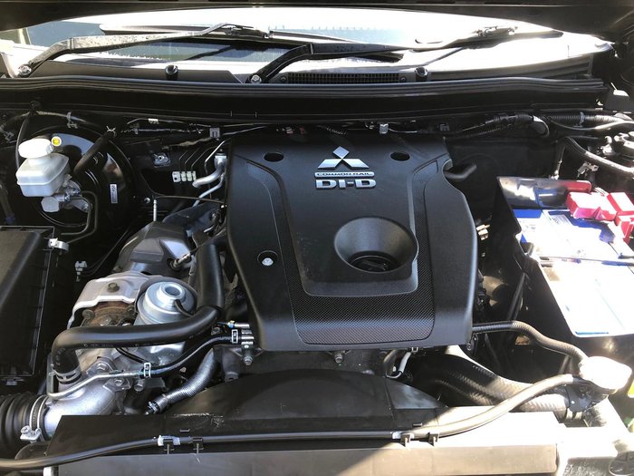 2016 Mitsubishi Triton GLS MQ MY17 4X4 Dual Range Black