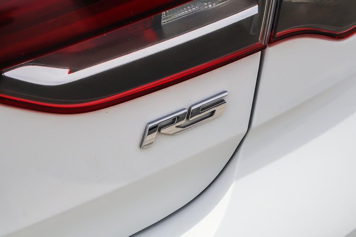 2019 Holden Commodore RS
