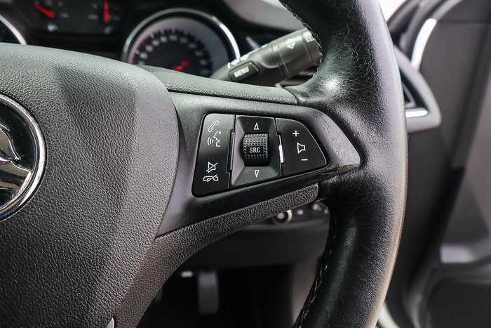 2019 Holden Commodore RS