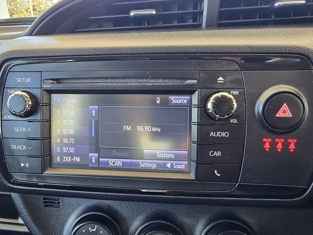 2017 Toyota Yaris Ascent