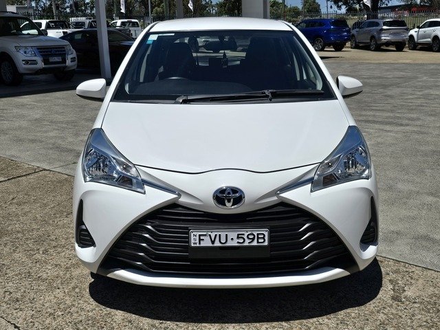 2017 Toyota Yaris Ascent