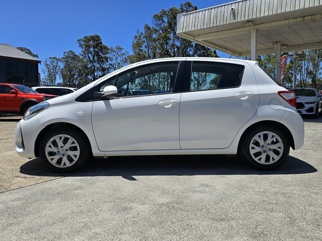 2017 Toyota Yaris Ascent