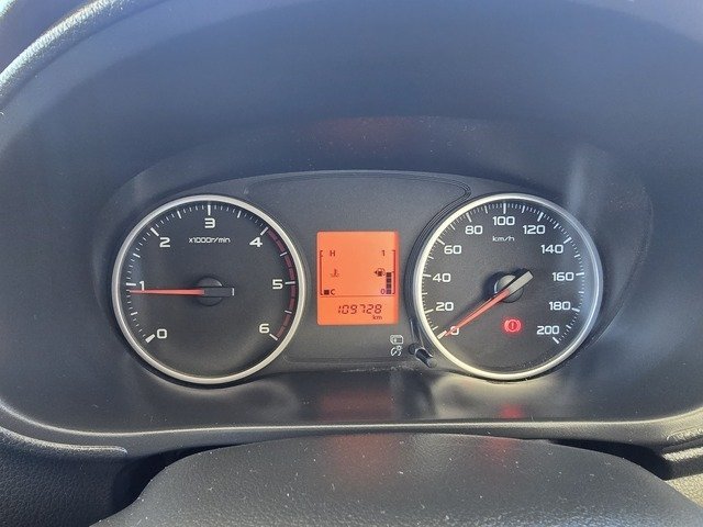 2017 Mitsubishi Triton GLX Plus (4x4)