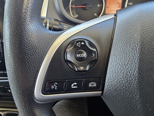 2017 Mitsubishi Triton GLX Plus (4x4)