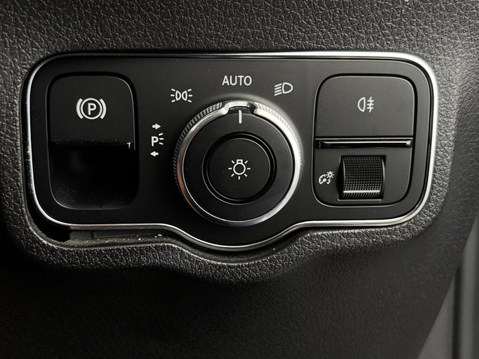 2021 Mercedes-Benz GLB-Class GLB200 X247 Polar White