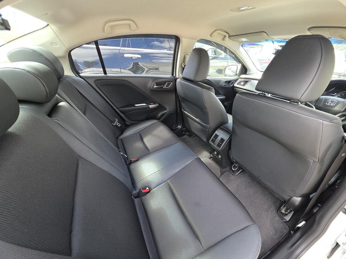 2014 Honda Grace Hybrid EX GM4 White