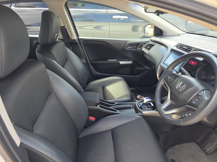 2014 Honda Grace Hybrid EX GM4 White