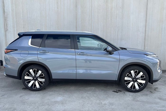 2025 Mitsubishi Outlander Aspire