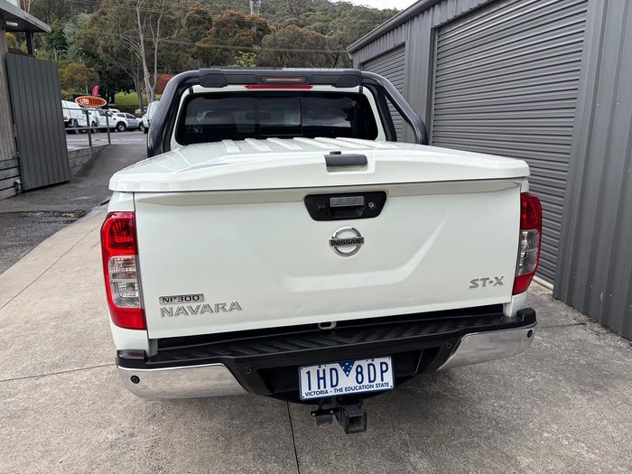 2016 Nissan Navara ST-X D23 4x2 White Diamond