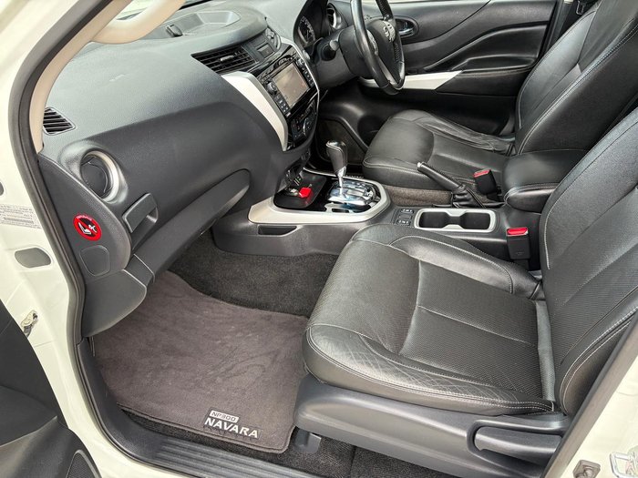 2016 Nissan Navara ST-X D23 4x2 White Diamond