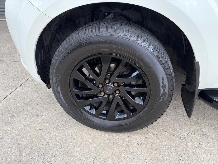 2016 Nissan Navara ST-X D23 4x2 White Diamond