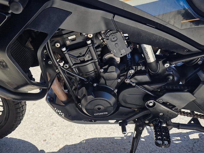 2023 CFMOTO MT SPORT BLACK