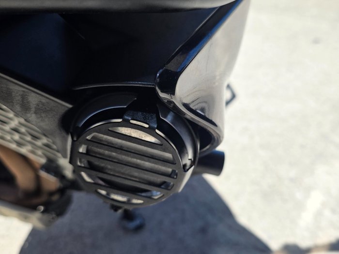 2023 CFMOTO MT SPORT BLACK