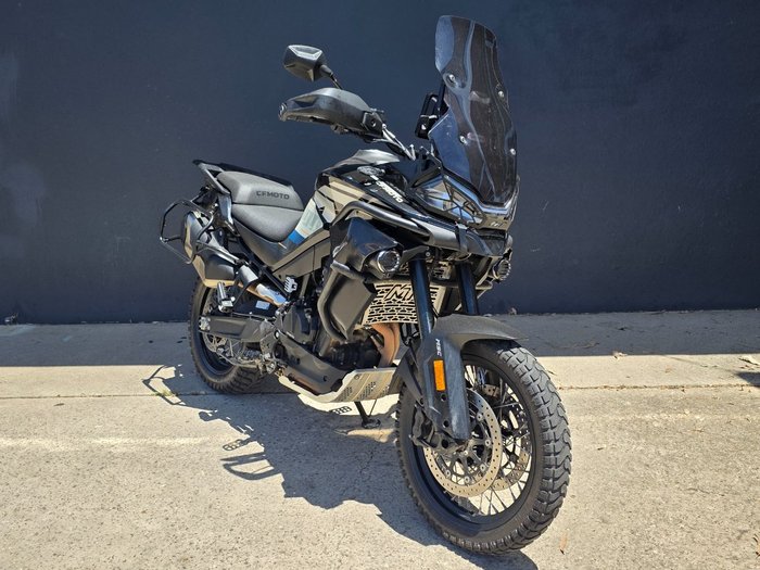 2023 CFMOTO MT SPORT BLACK