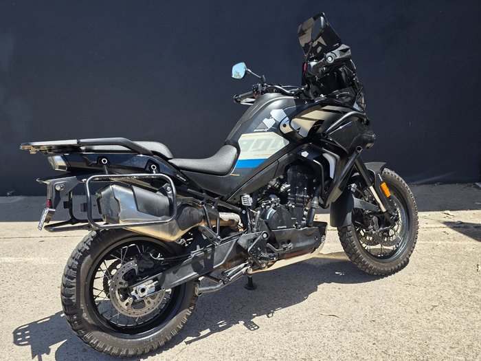 2023 CFMOTO MT SPORT BLACK